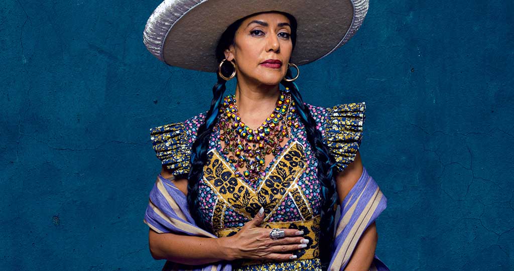 LILA DOWNS